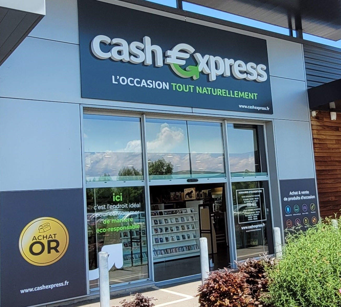 Cash Express Tarbes IBOS Devanture Nouveau Concept 2